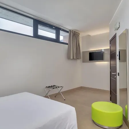 Ξενοδοχείο Camerlata 3*